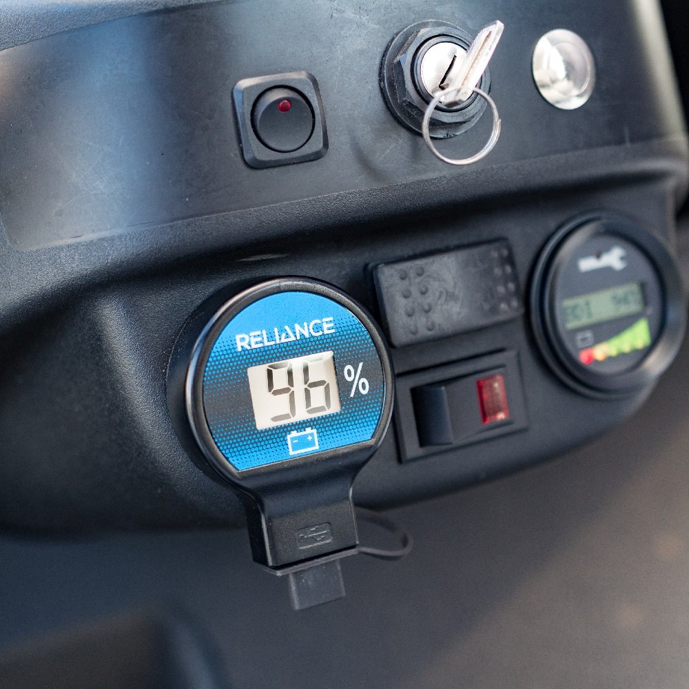 13-042 Reliance Battery Meter & USB Charger
