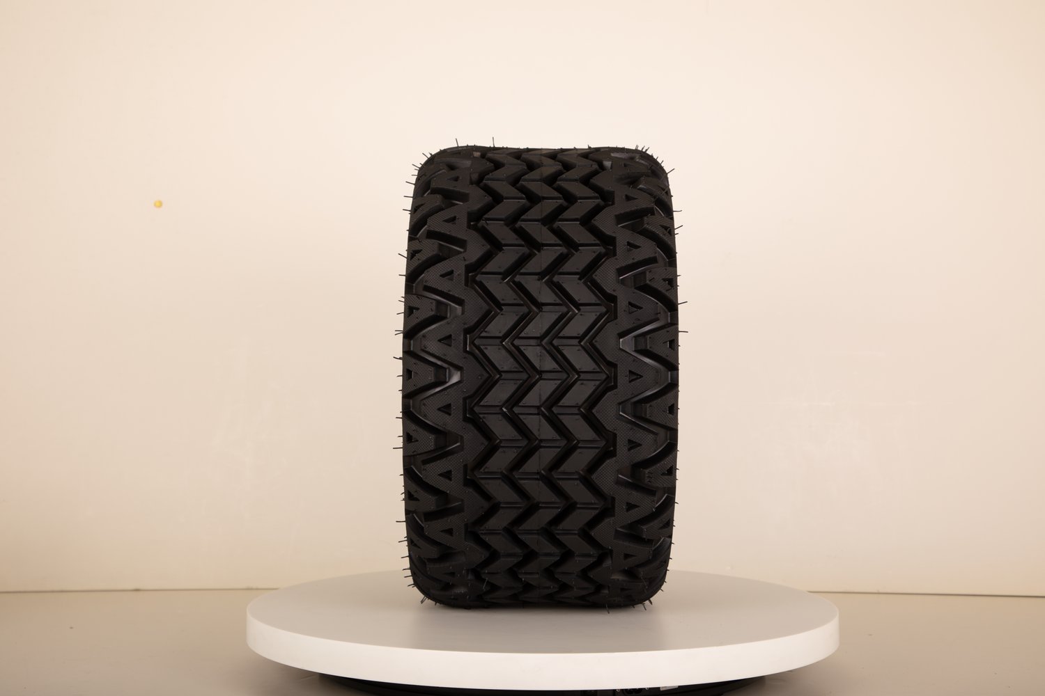 20-059 20x10-10 Predator AT 4PR profile mounted